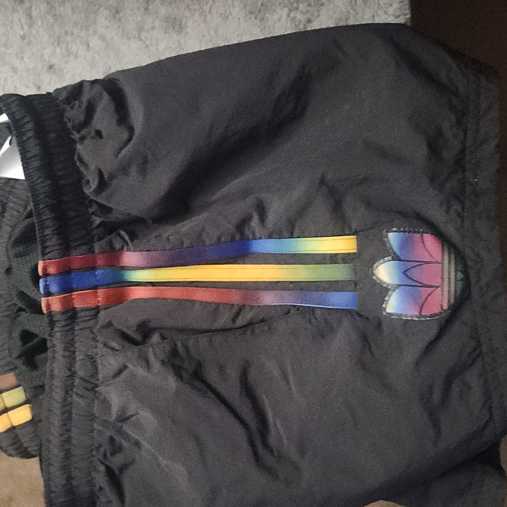 Adidas originals tricolor women's running shorts medium - Picture 3 of 9